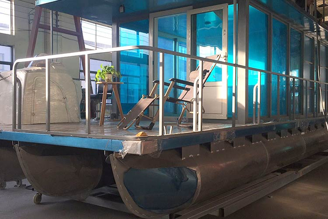 maison-en-aluminium-ponton-bateau-pour-voyage-location-vivre-sur-l'eau4