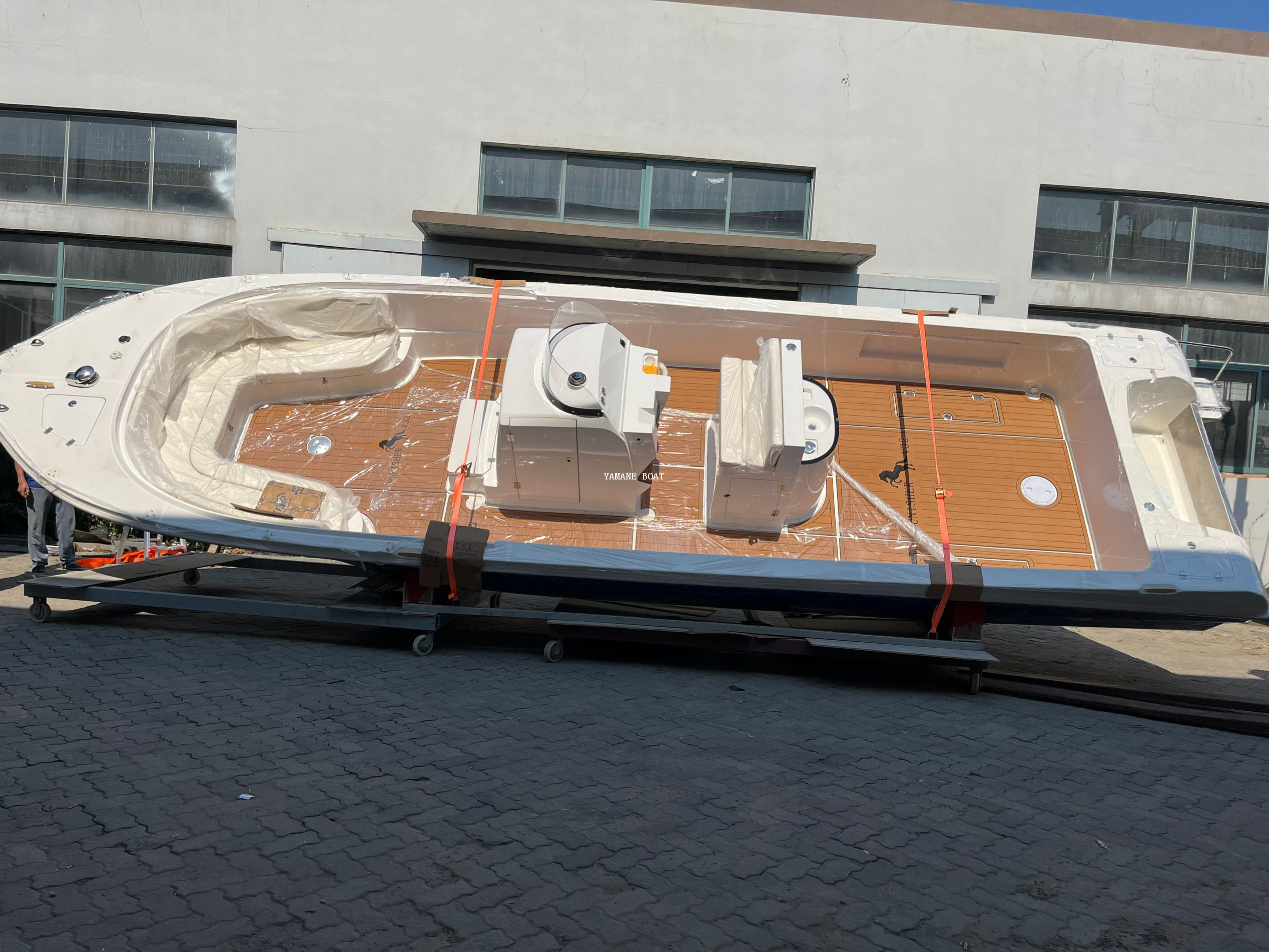 bateau de sports de yacht à grande vitesse de fibre de verre de 9m 30ft pour des loisirs