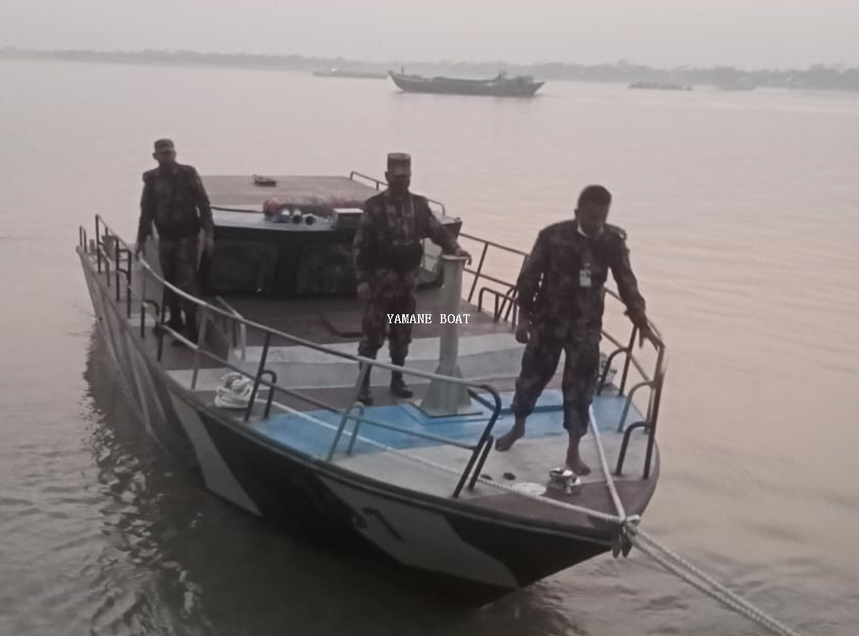 Bateau pilote de patrouille en aluminium de 11,5 m 