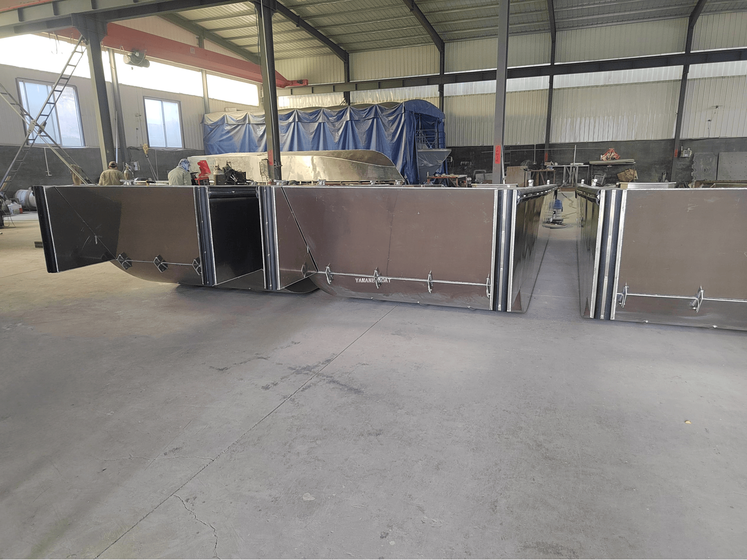 Petite péniche de débarquement en aluminium de 7 m pour atteindre la plage en eaux peu profondes 