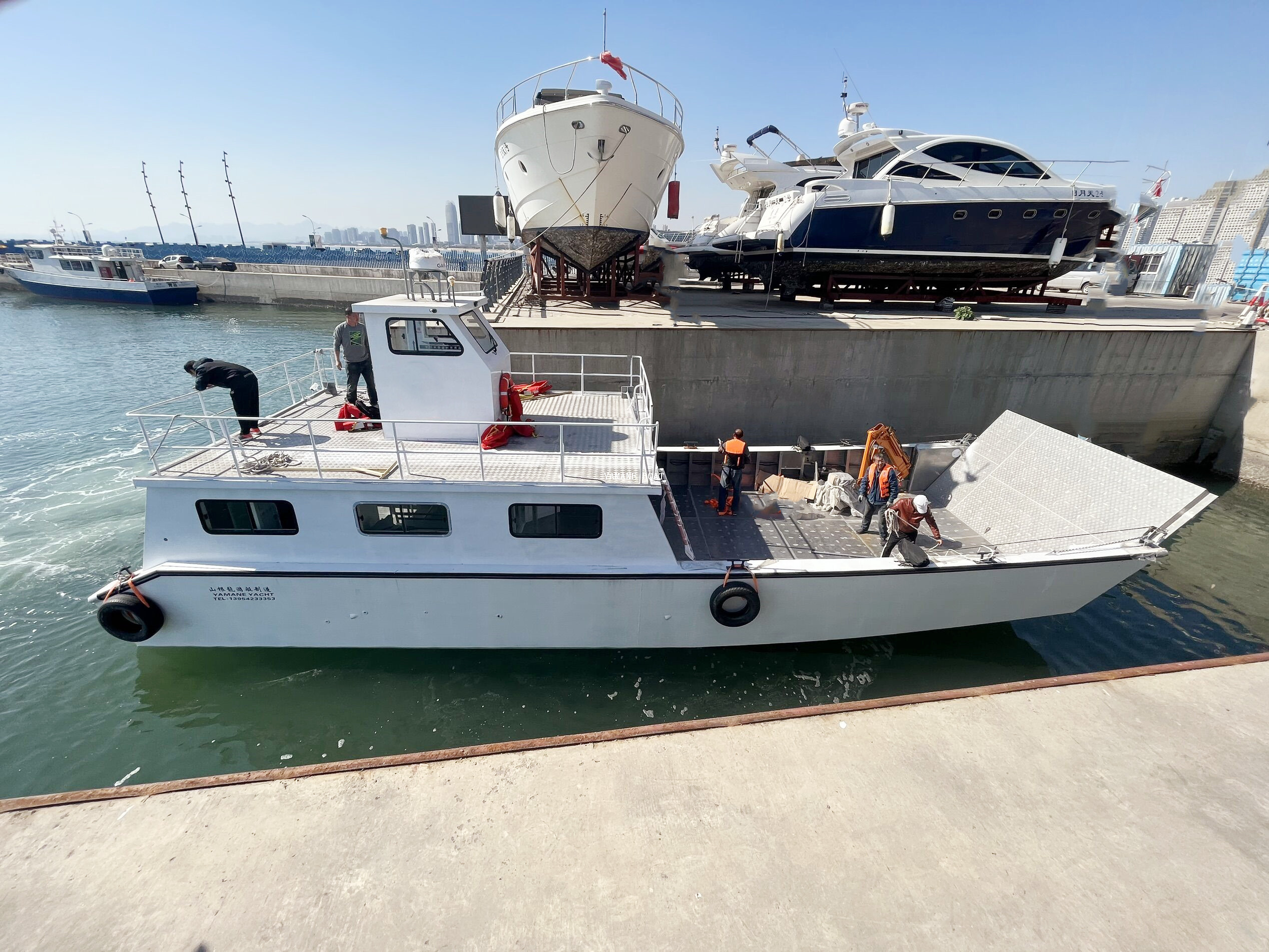 Péniche de débarquement de 15 m Fabricant de yachts Yamane Ryu 