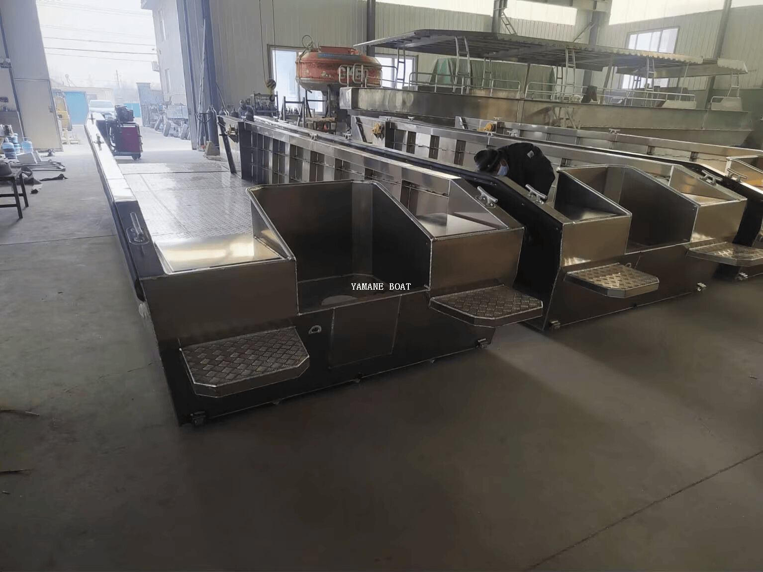 Petite péniche de débarquement en aluminium de 7 m pour atteindre la plage en eaux peu profondes 