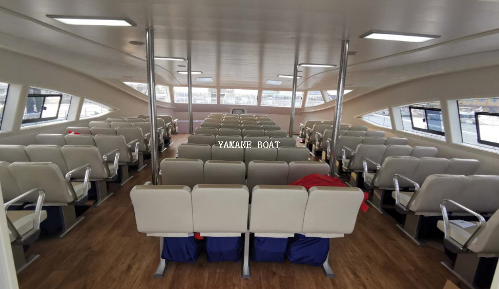 Catamaran de luxe en fibre de verre de 65 pieds pour le transport en ferry et la fête 