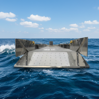 Péniche de débarquement en aluminium de 10 m avec banquettes rabattables gauche et droite avec grand réservoir de carburant 