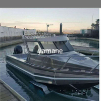 Bateau de pêche en fibre de verre