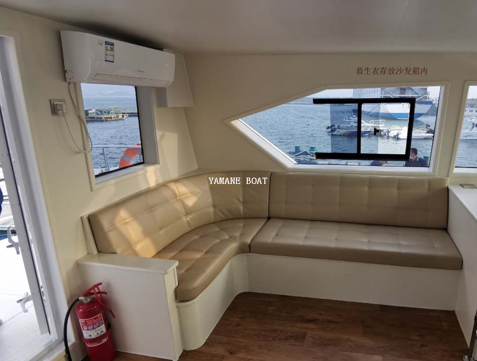 Catamaran de luxe en fibre de verre de 65 pieds pour le transport en ferry et la fête 